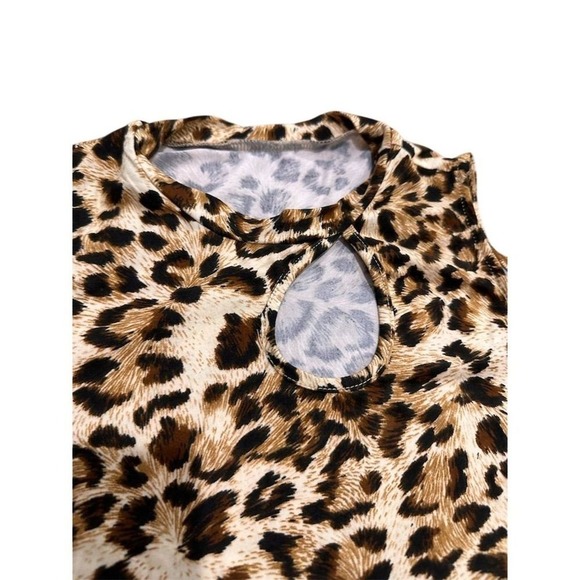 Womens Medium Leopard Print‎ Keyhole T-Shirt Casual - Picture 3 of 4